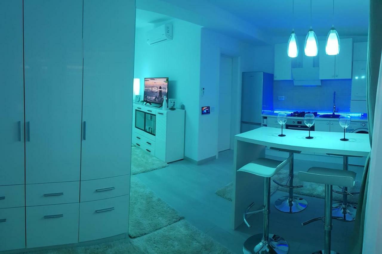 Smart Home Lux Iasi Exteriör bild